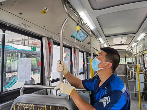 好消息！上海733輛“黑金剛”公交車將大變樣！車廂內(nèi)多了這些......(圖3)