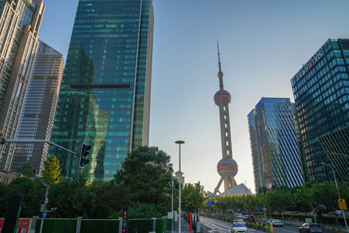 上海首條“建筑可閱讀”專線巴士長(zhǎng)啥樣？快跟著記者來看看吧(圖3)