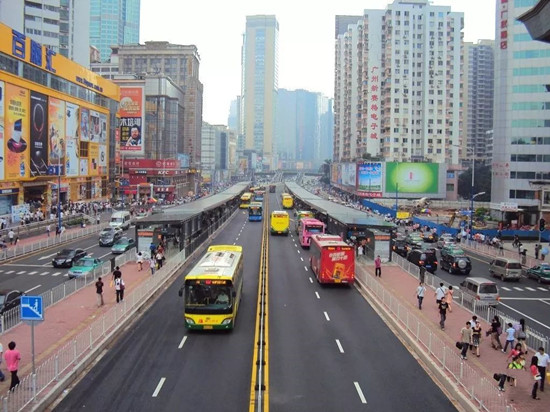 袁建光：客流持續(xù)下降，地面公交困在何方？——路權(quán)優(yōu)先、路網(wǎng)優(yōu)化是破解之良方(圖6)